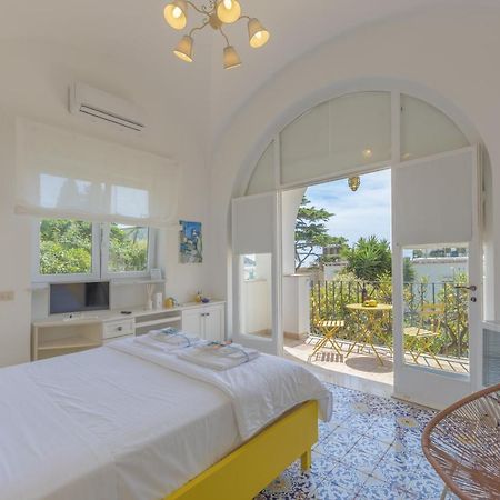Villa Dorothee Капри Екстериор снимка